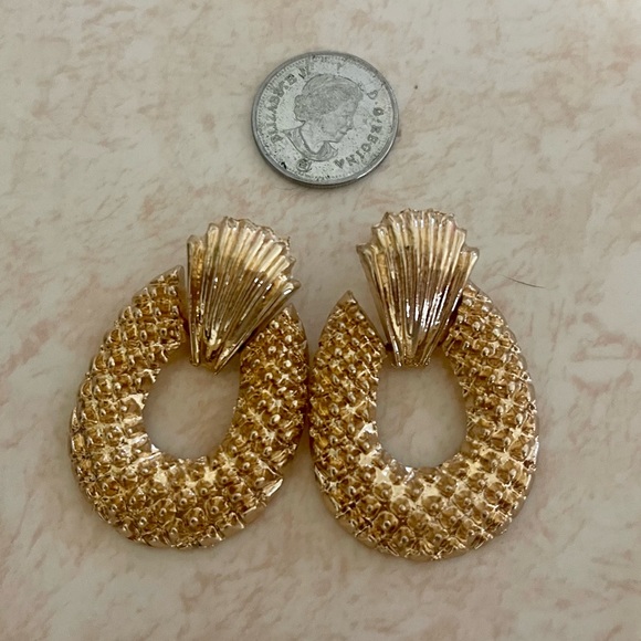 🍍Pineapple Earrings 🍍 - Picture 5 of 5